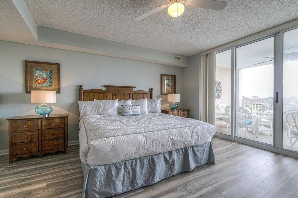 North Tower #407 3 Bedrooms 3 Bathrooms Condo