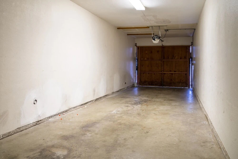 WanderJaunt | Emerald St Townhomes