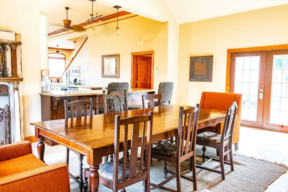 The Nash Guest House