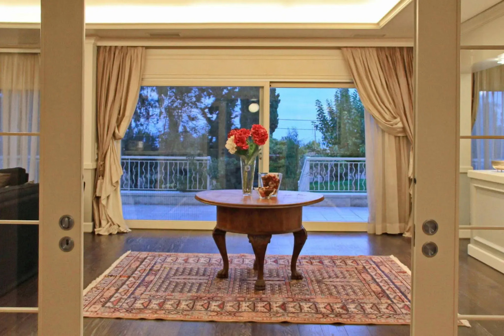 Villa Metaxas