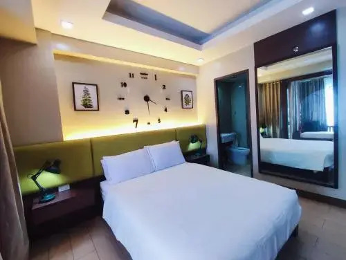 One Palm Tree Villas Near NAIA 3