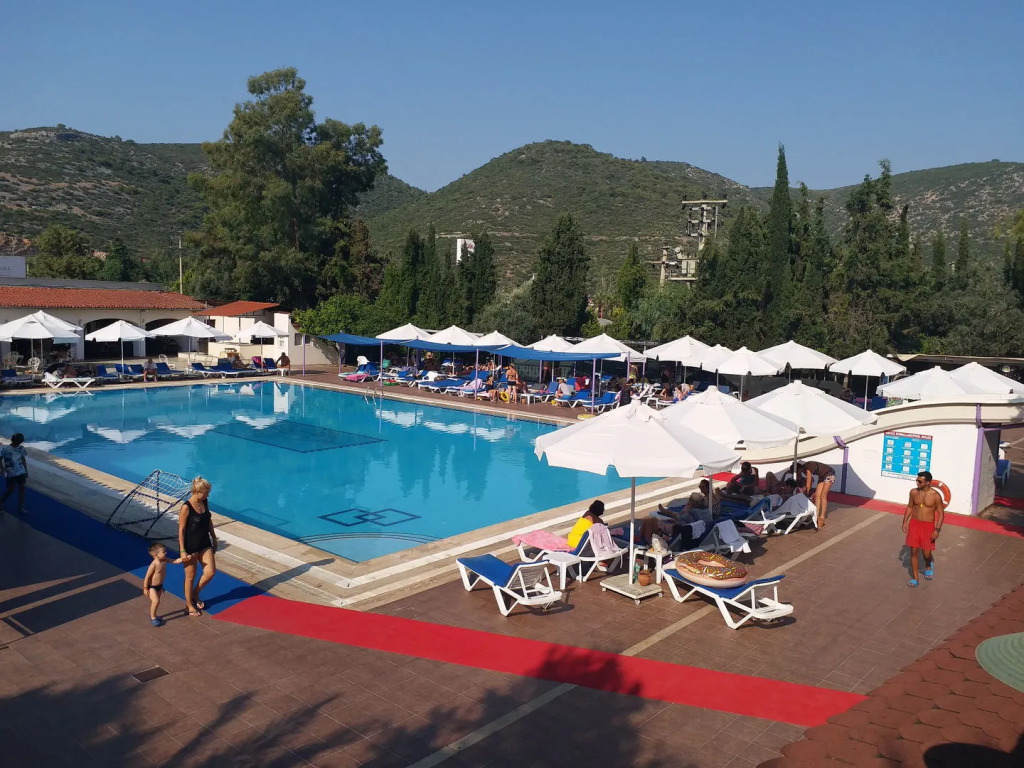 PİGALE BEACH RESORT
