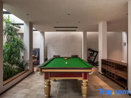 SERA HILL Misty Hot Spring Lodge | Nanshan Luxury Private Hot Tub Retreat