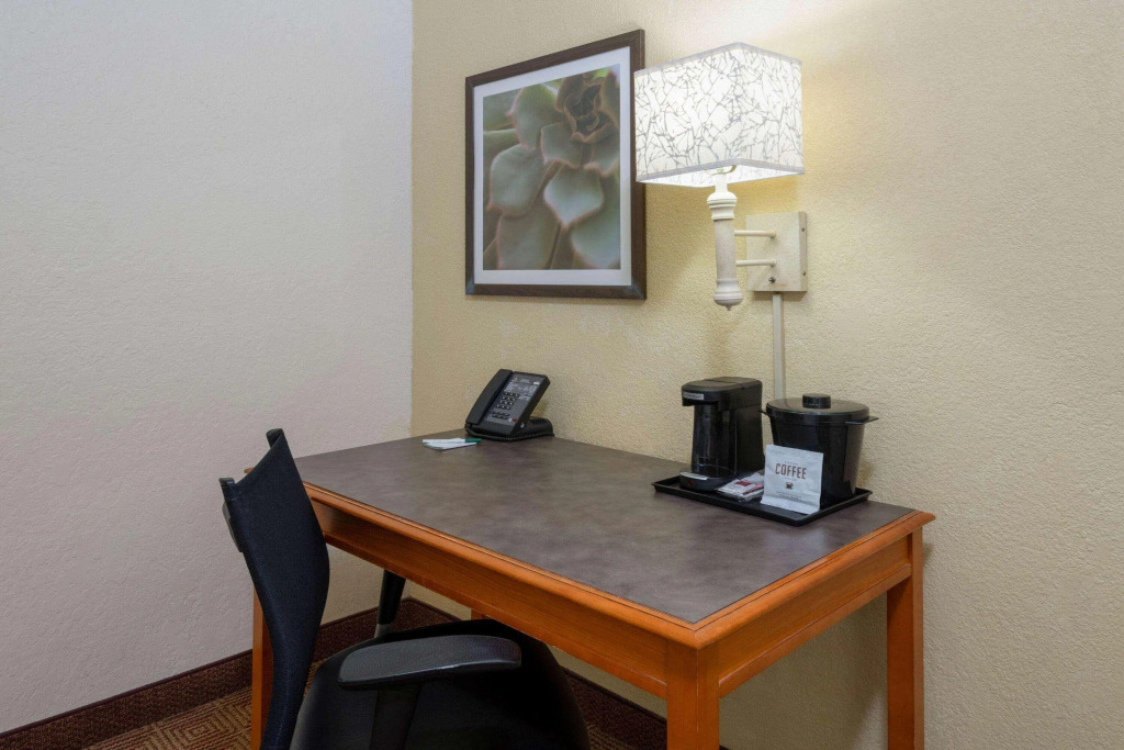 La Quinta East Deerfield Beach - Boca Raton