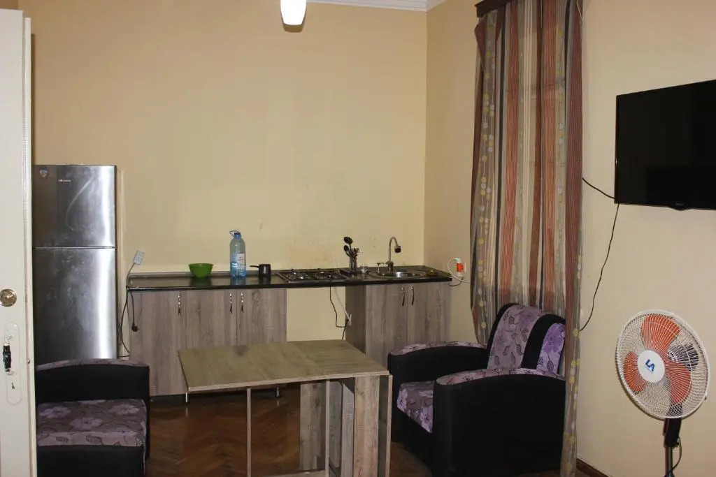 Hostel 7