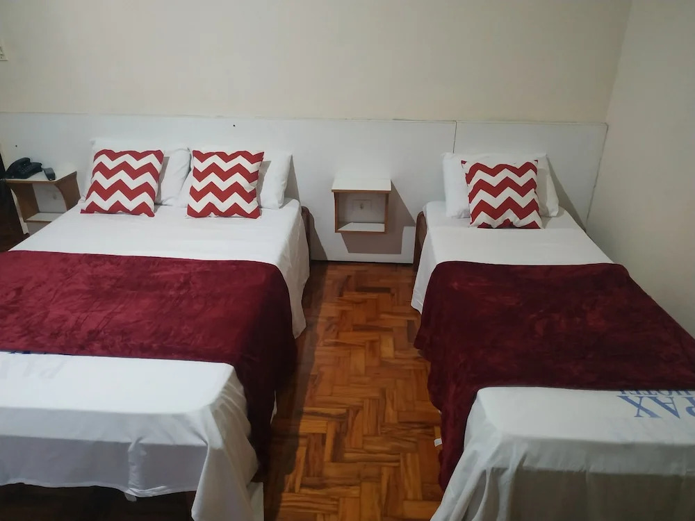 Pax Hotel , próximo da 25 de Março, Brás, Bom Retiro e República