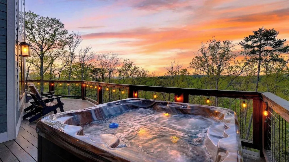 Priddy Secluded by Avantstay Hot Tub + Expansive Deck + Game Room + Home Theater