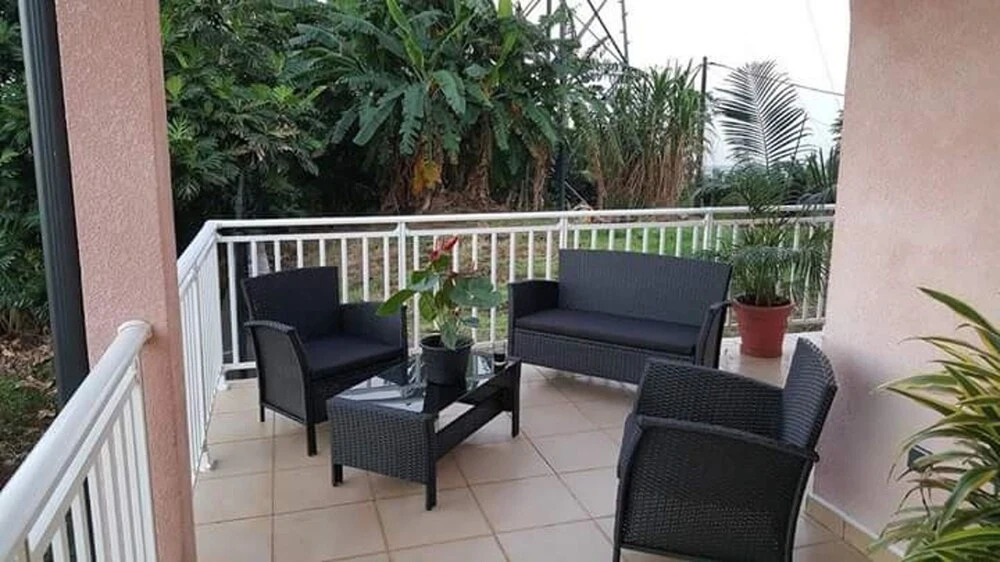 Villa With 4 Bedrooms in Saint-benoît, With Wonderful sea View, Privat