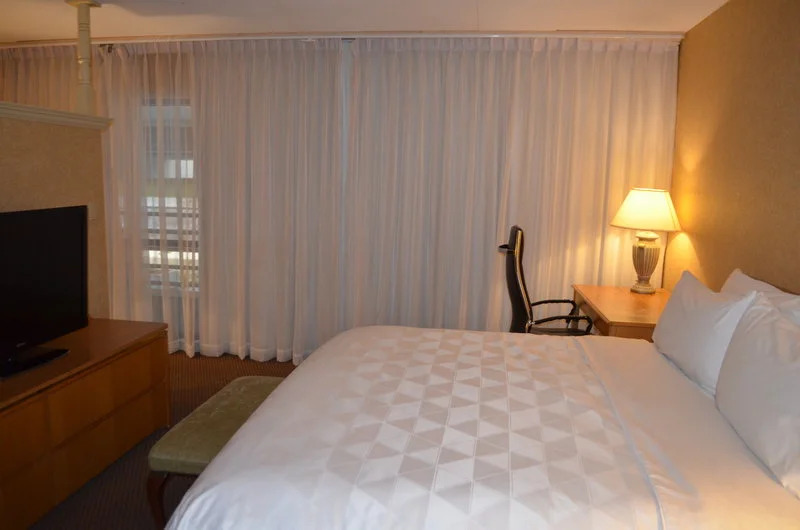 Holiday Inn Select Clinton
