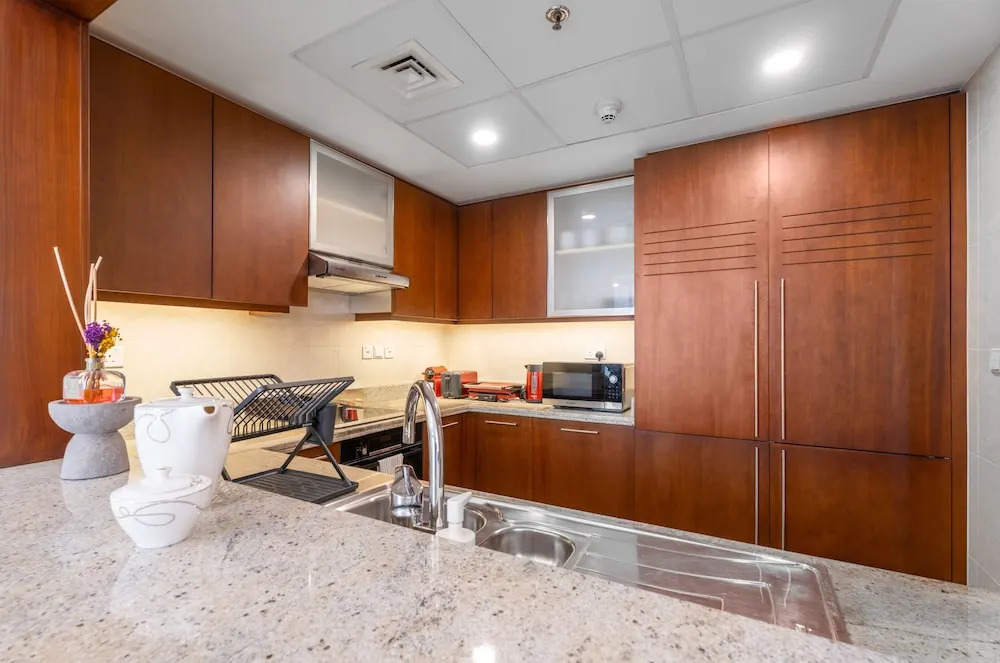 Nasma Luxury Stays - Standpoint Tower A