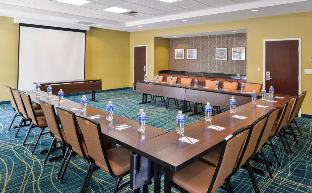 SpringHill Suites Fresno