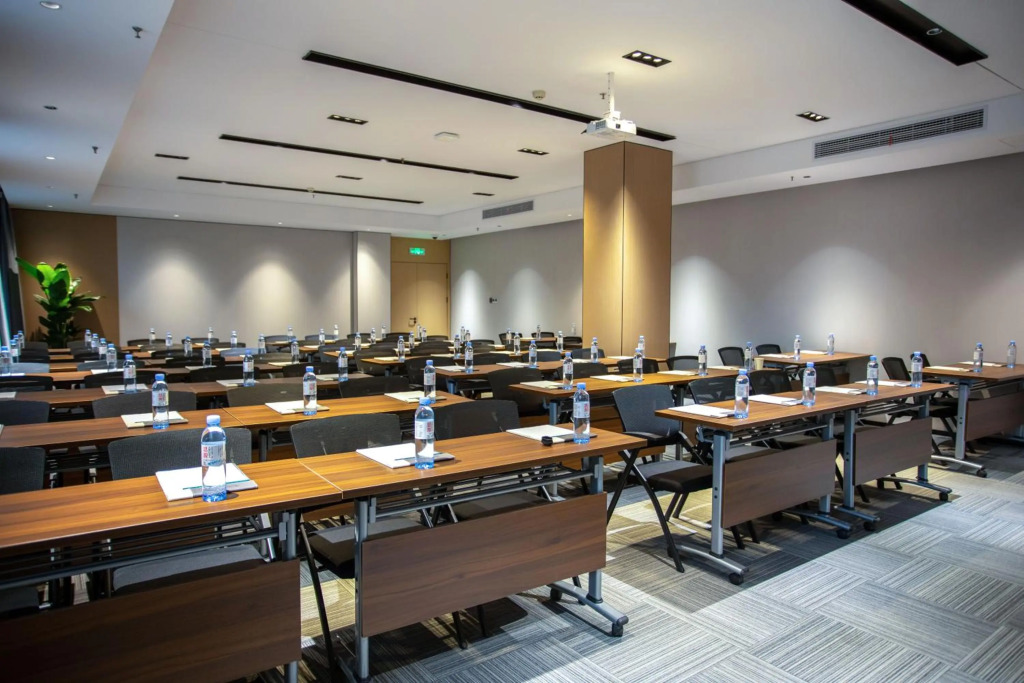 VX Hotel Shanghai Yixian Road Dabaishu