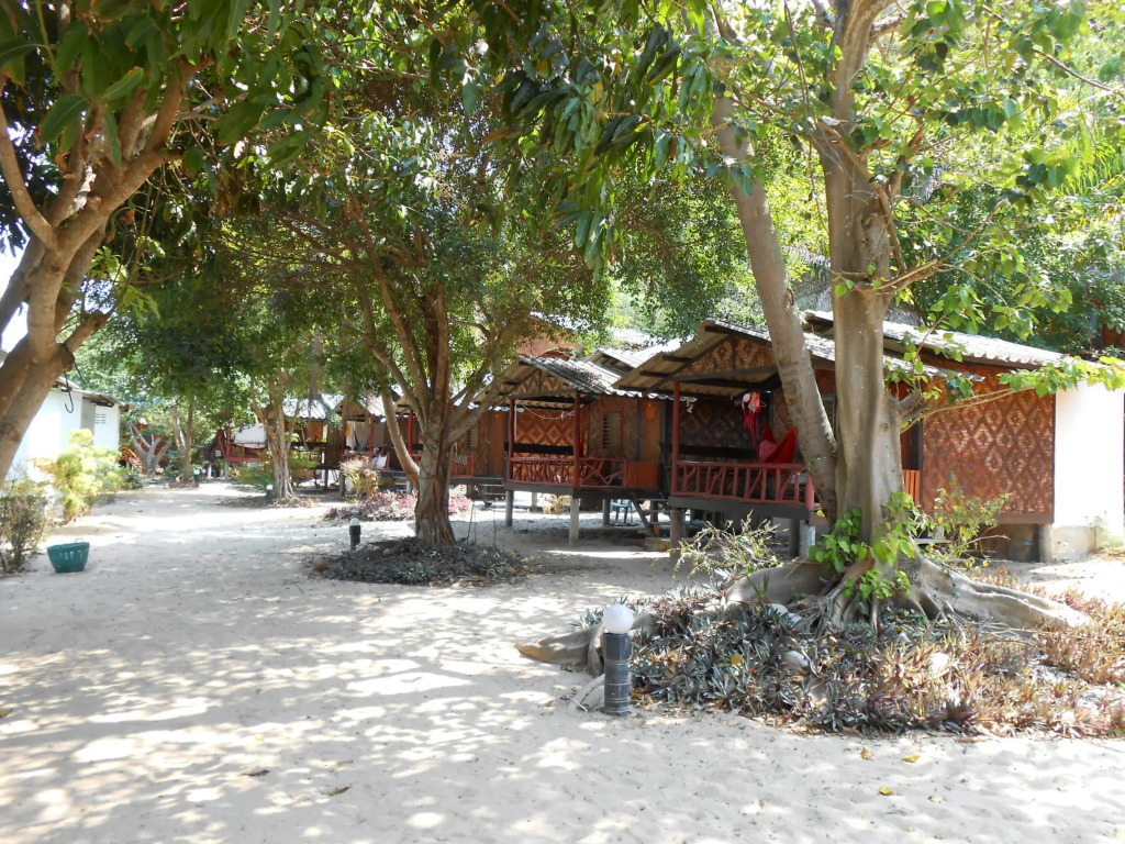 Mae Haad Beach View Resort