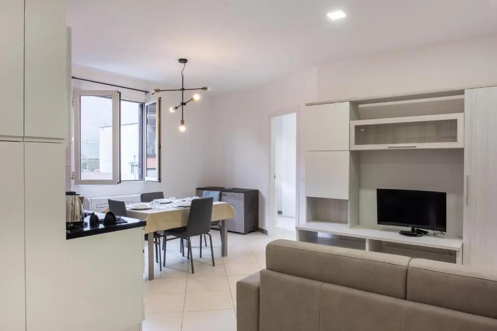 GuestHost - Santo Stefano di Magra Modern Apartments