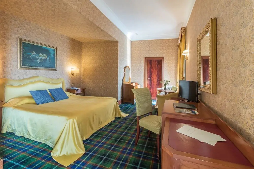 Hotel Torre Sant Angelo