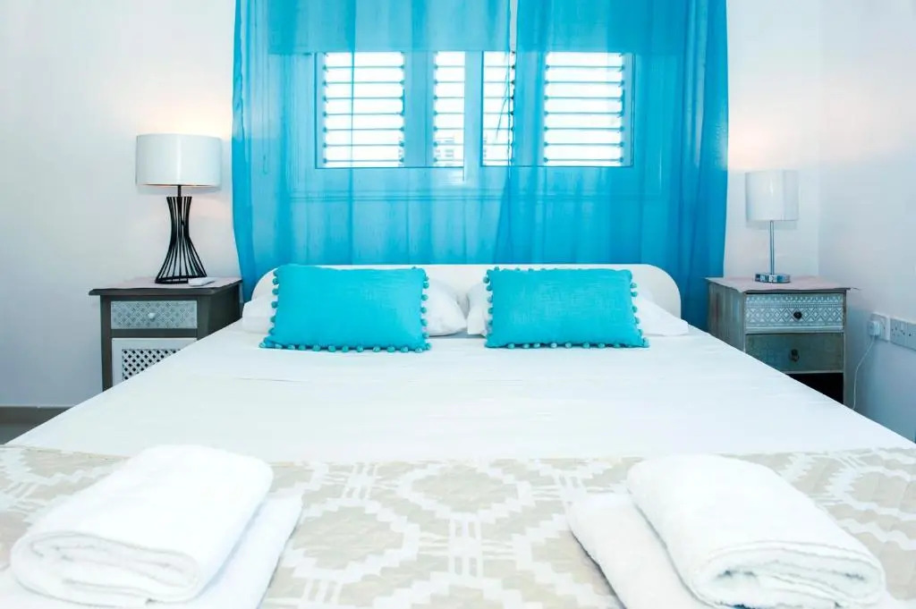 Nissini Nero, 3 bedroom villa with private pool, 5 min to the beach