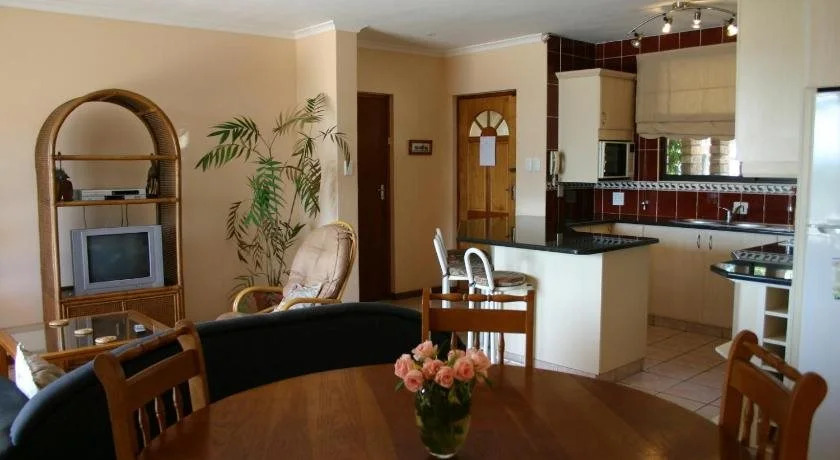Ibis Lodge