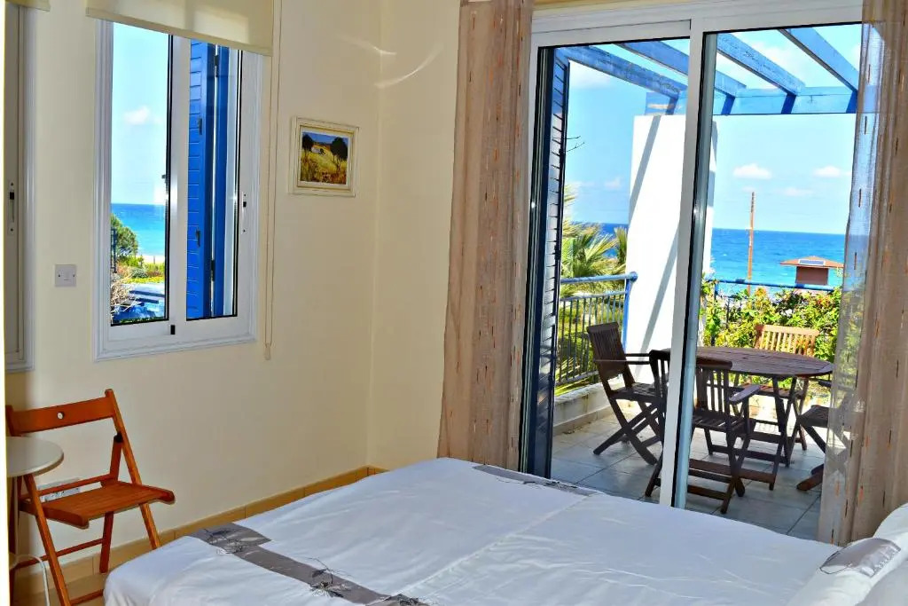 Latchi Beach Front Villa - Private Heated Pool - Amazing Uninterrupted Sea Views