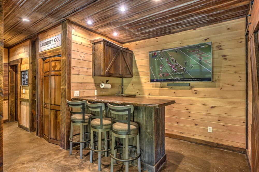 Trout House by Escape to Blue Ridge