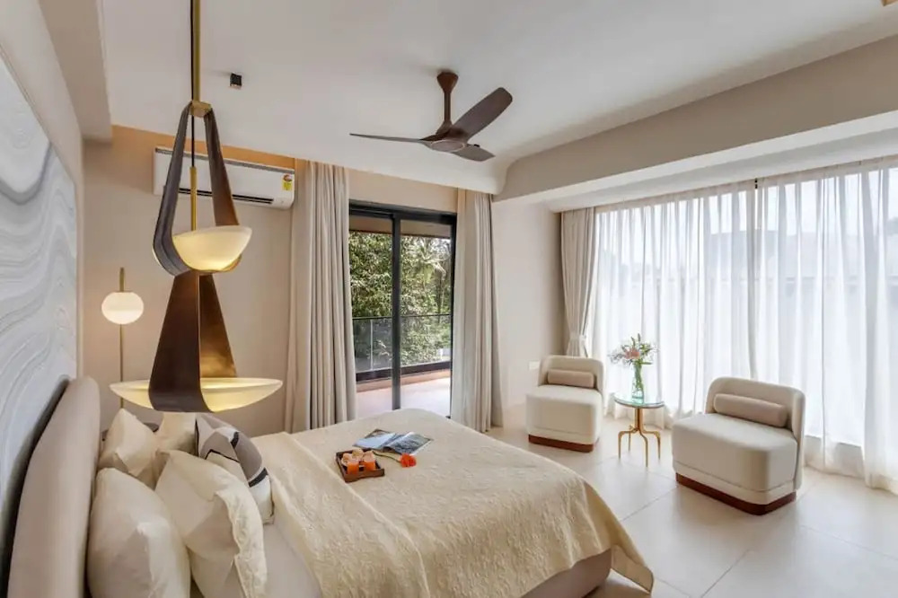 HIREAVILLA Villa Orann - Luxury 5BR in the heart of Vagator