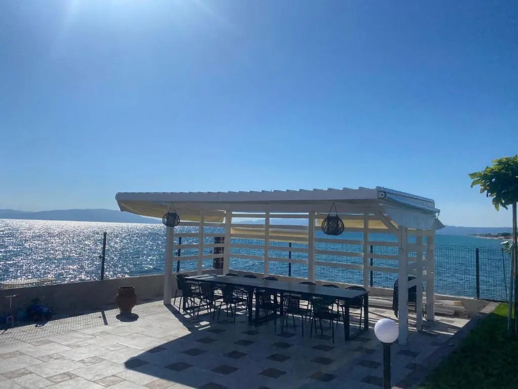 Guest House Costa 1