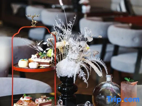 eLong Hotel (China Grand Canal Museum, Gongchenqiao East Metro Station Branch)
