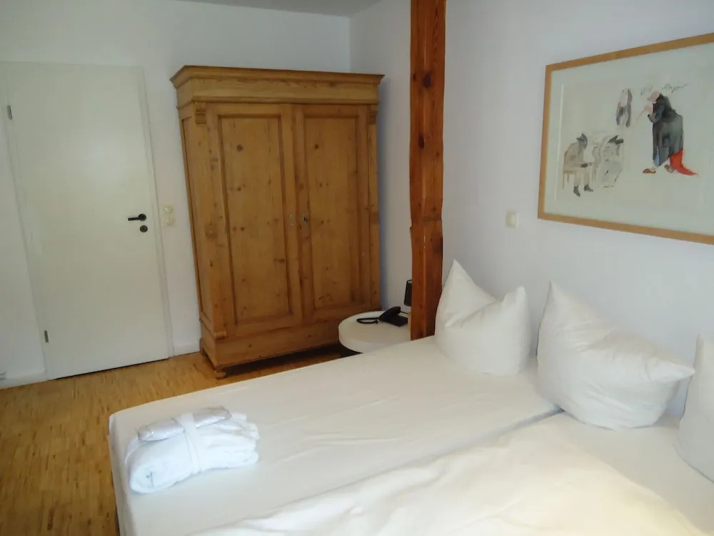Seehotel Am Neuklostersee