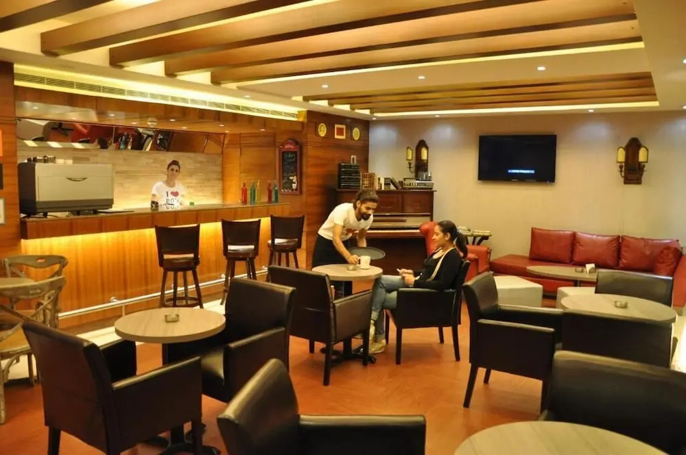 Caesars Park Hotel