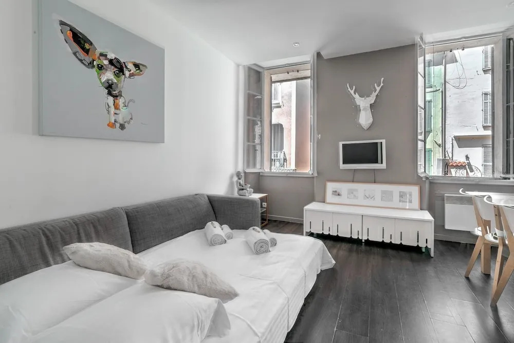 L'étudiant Apartment 1