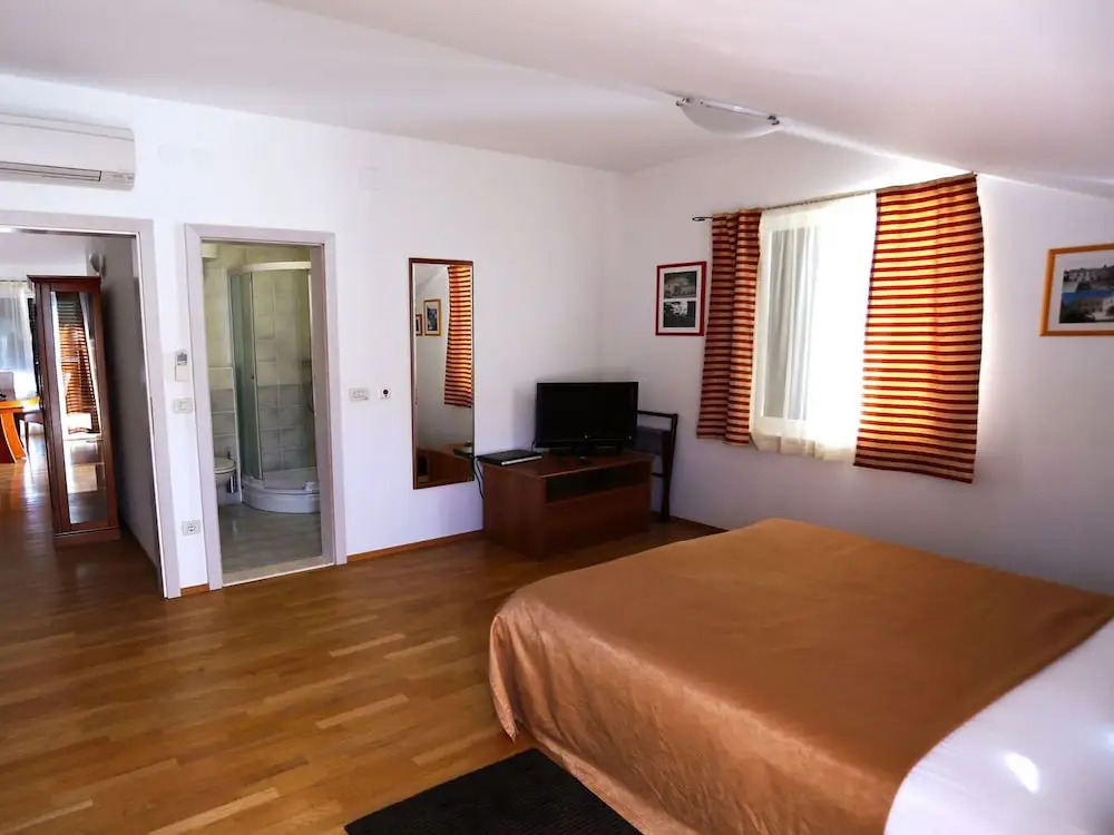 Charming Holiday Home in Dubrovnik With a Balcony