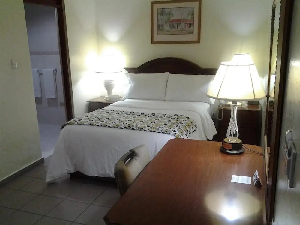 Micro Hotel Condo Suites