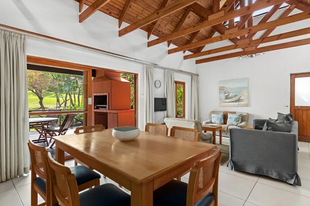 San Lameer Villa Rentals  2707