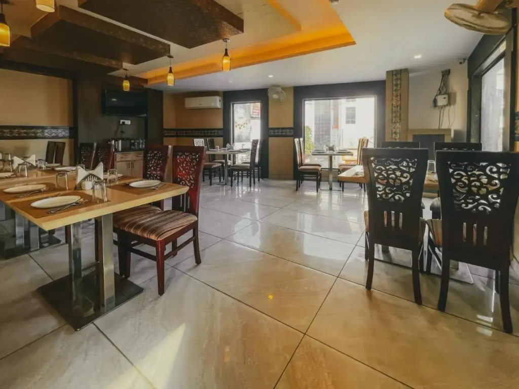 Hotel S L E Residency