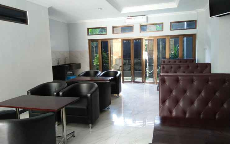 Cozy Room at Mrican Residence