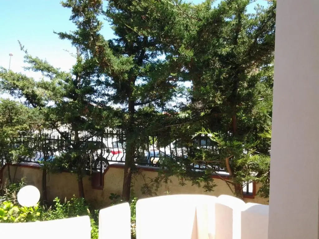 VILLA GIARDINO 3 CAMERE 4 BAGNI 2 PASSI dal MARE
