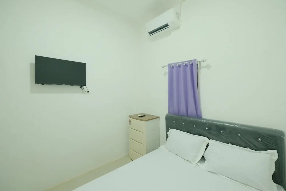 Hotel O Penginapan Permata Hijau Syariah Near Bukit Teletubbies