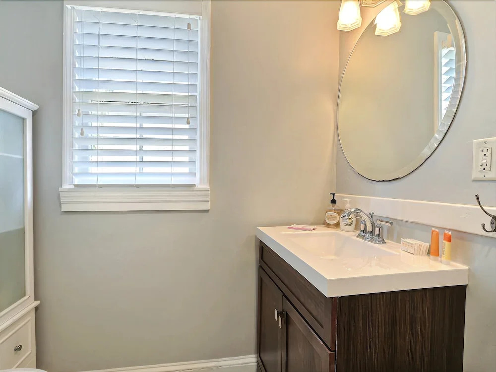 Nicoll Street Retreat