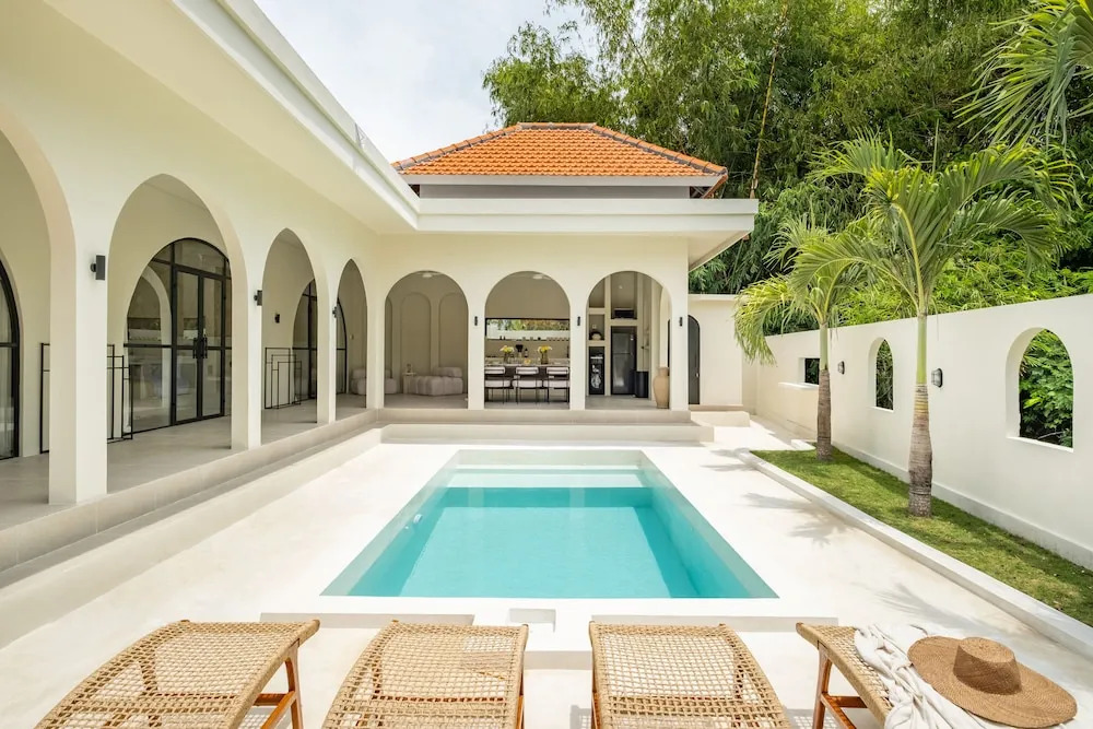 Private Villa Rayana By OriVista