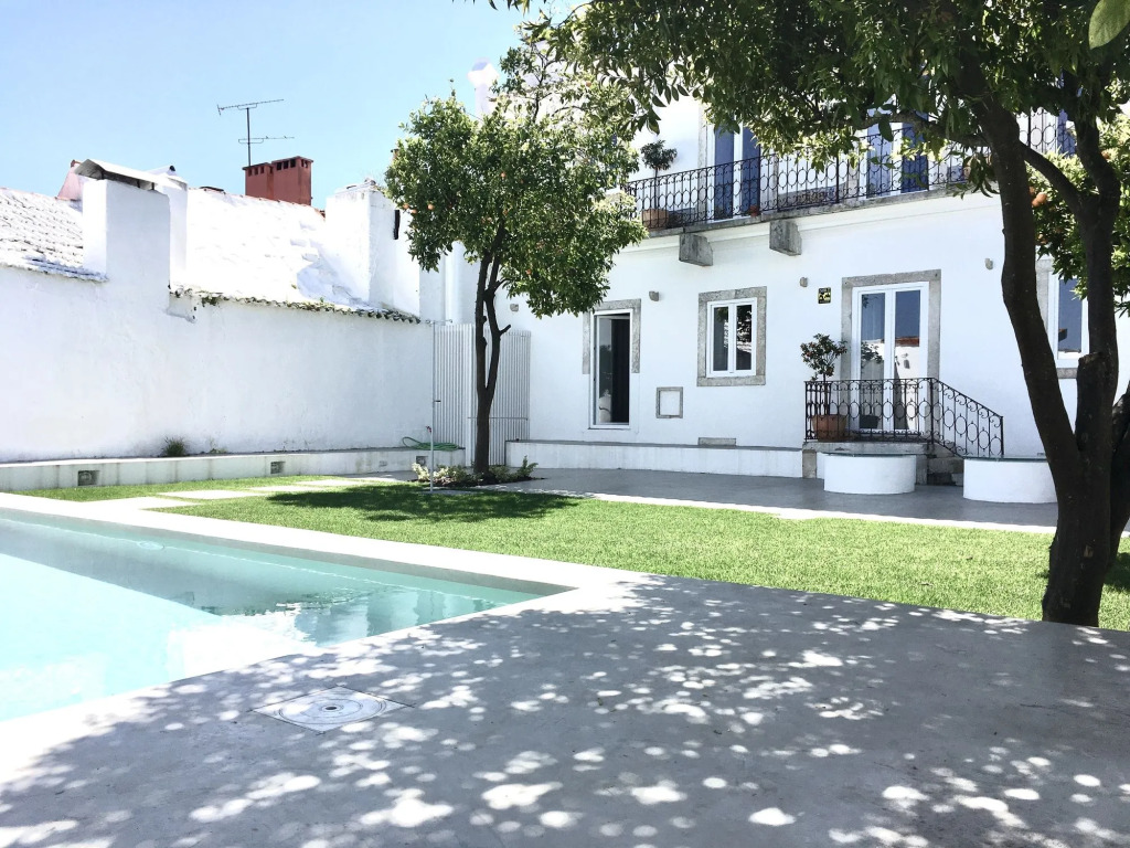 Dona Graca Lisbon Apartments