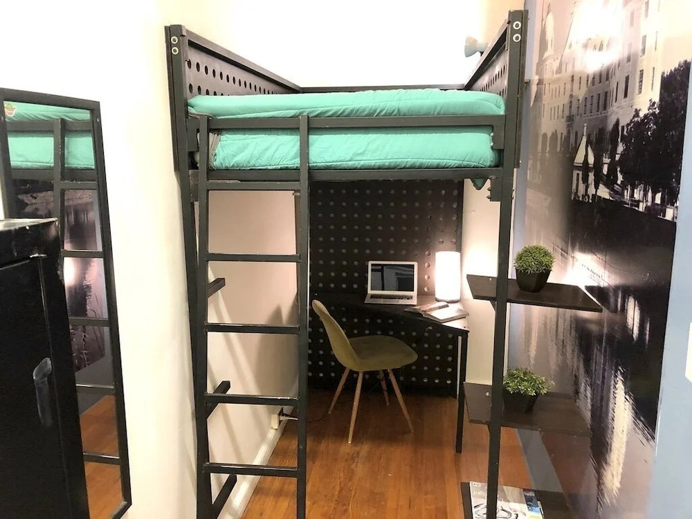 Roomies Hostel - Condesa