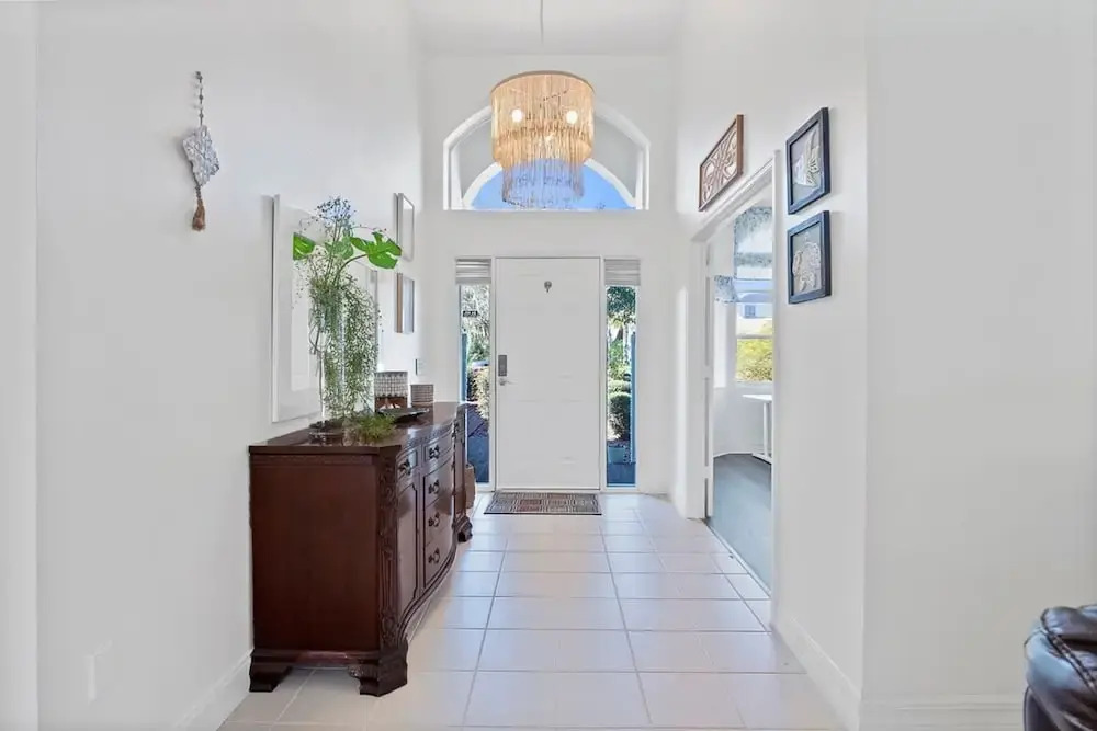 Luxury Heated Pool Home on Saltwater Canal w Tiki