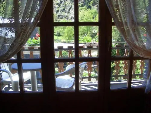 Apartaments Montaña