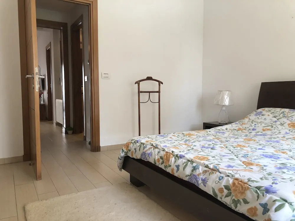 Spacious & Secure & Jacuzzi