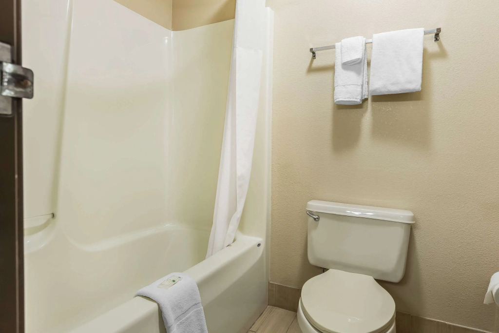Quality Inn Mount Vernon, IL