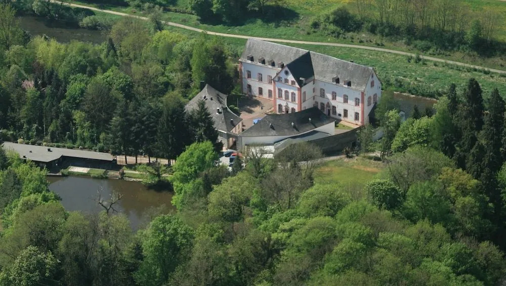 Hotel Burg Bollendorf