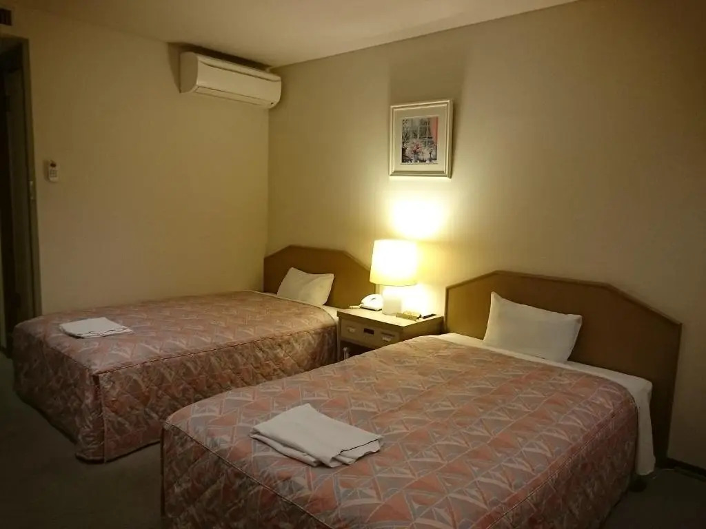 Hotel Lakeland Hikone