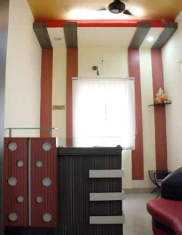 Live In Service Apartment