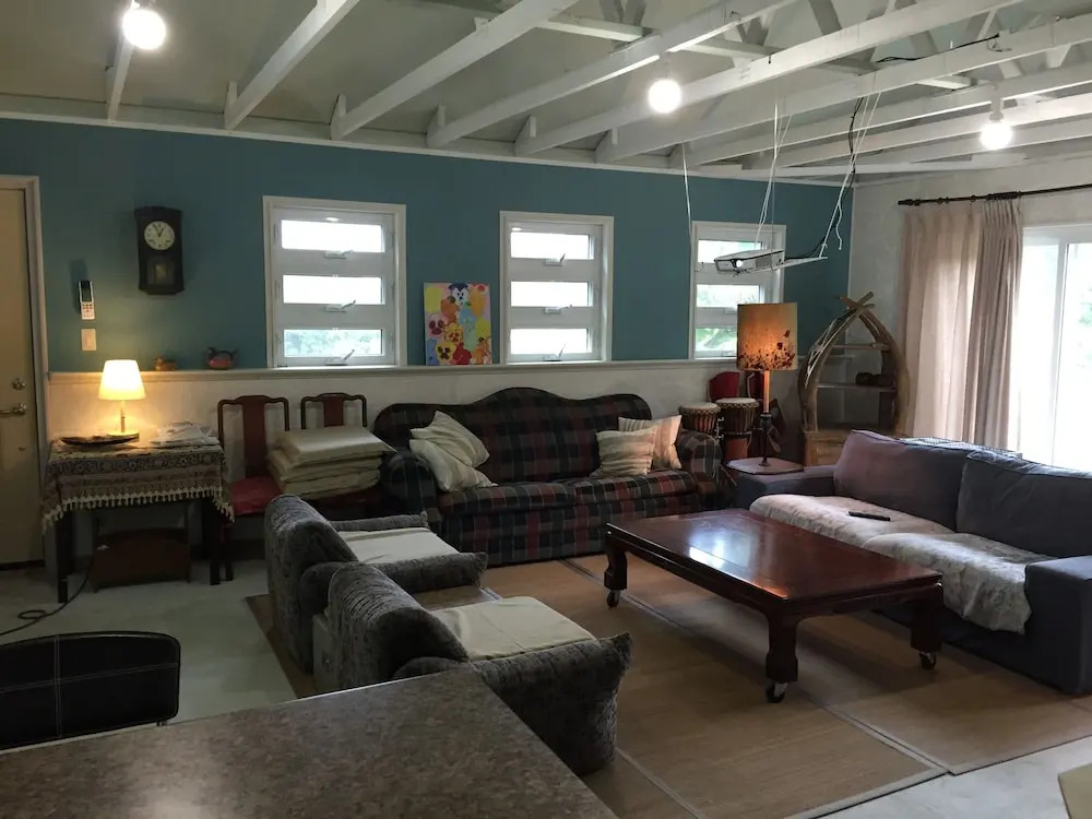 Lazybones House