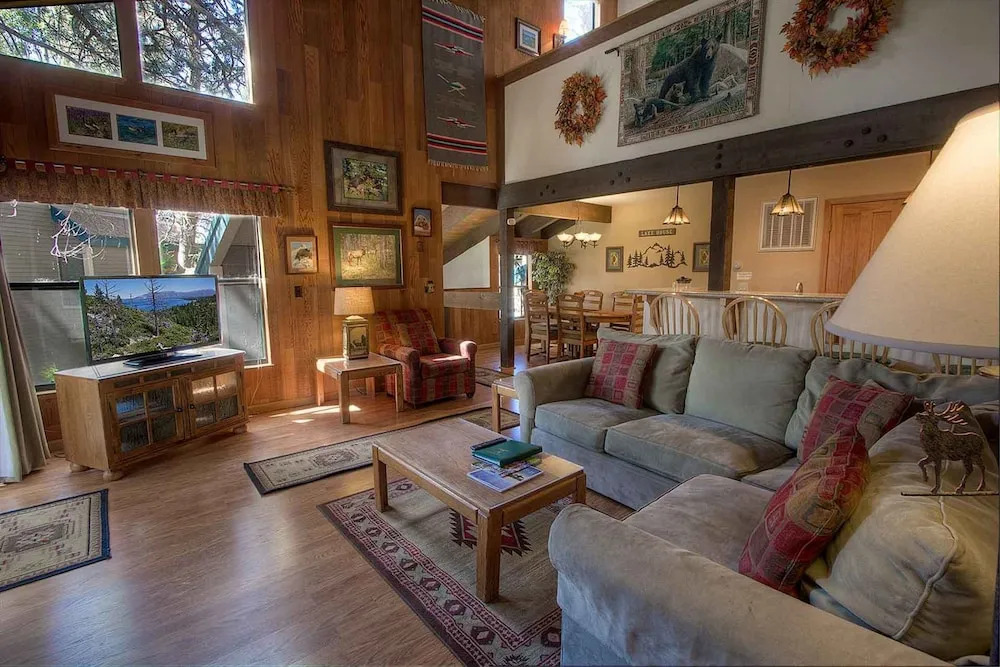 Bear Lake Hideaway by Lake Tahoe Accommodations