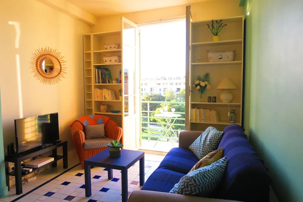 Riviera Vieux Nice by Nestor&Jeeves